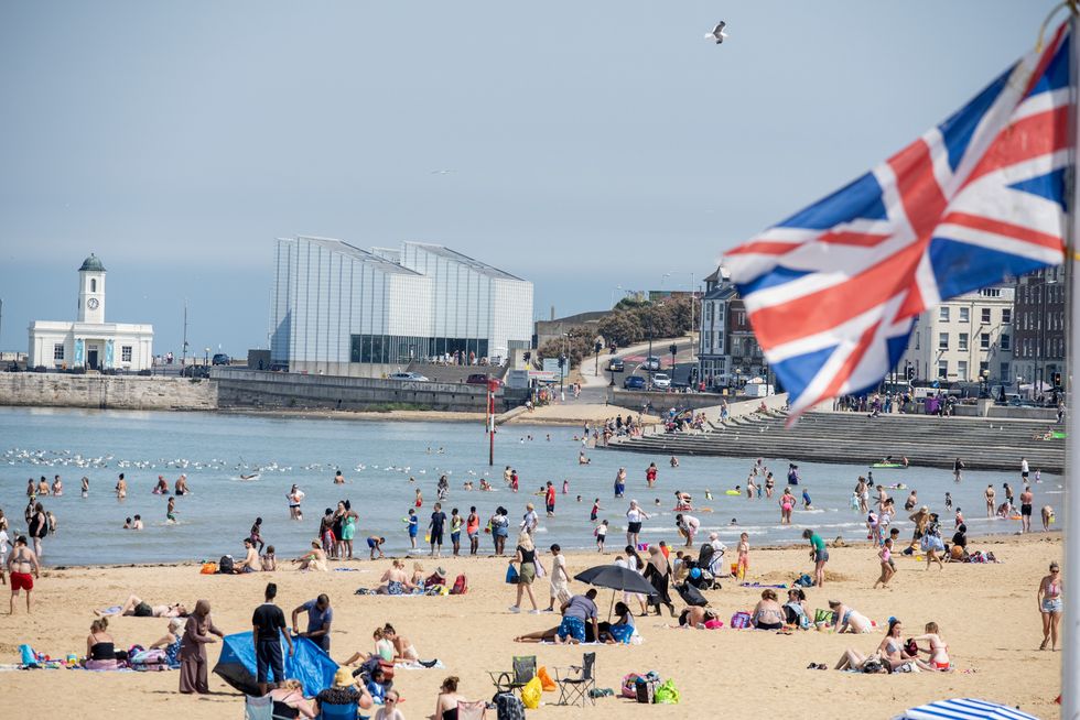 Britons will look to make the most of the warm weather over Easter