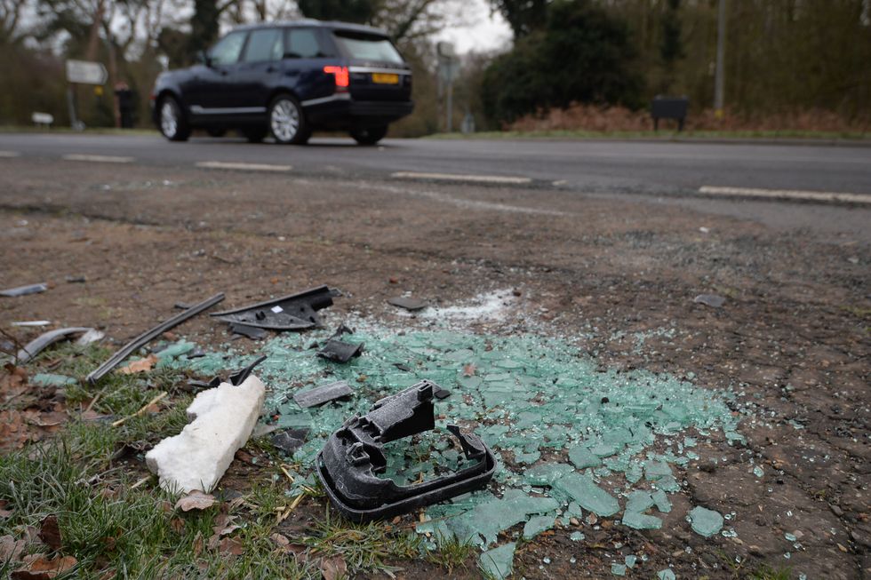 BROKEN CAR