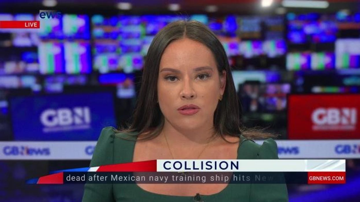 Two dead and 19 injured after Mexican navy ship smashes into New York's Brooklyn Bridge