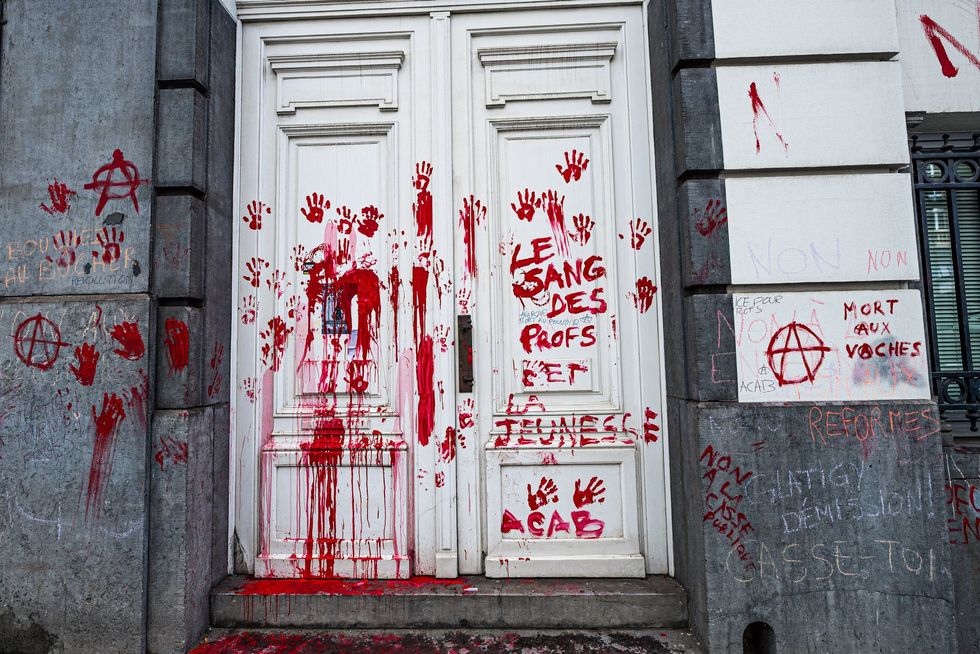 Brussels education protest 'blood of teachers and youth'