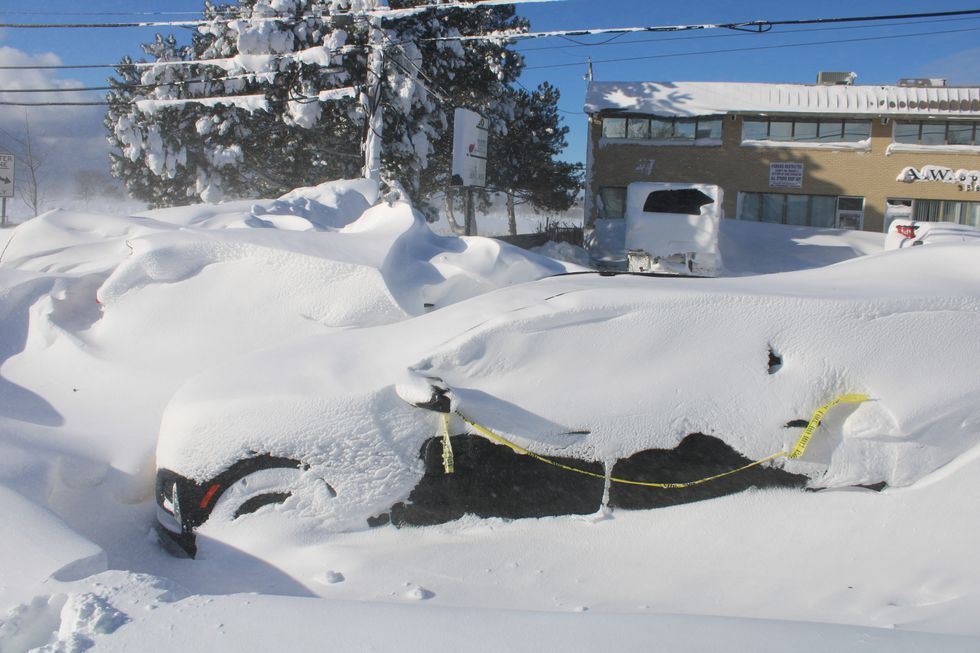 Buffalo: Snowfall has left vehicles stuck as 'difficult conditions' continue