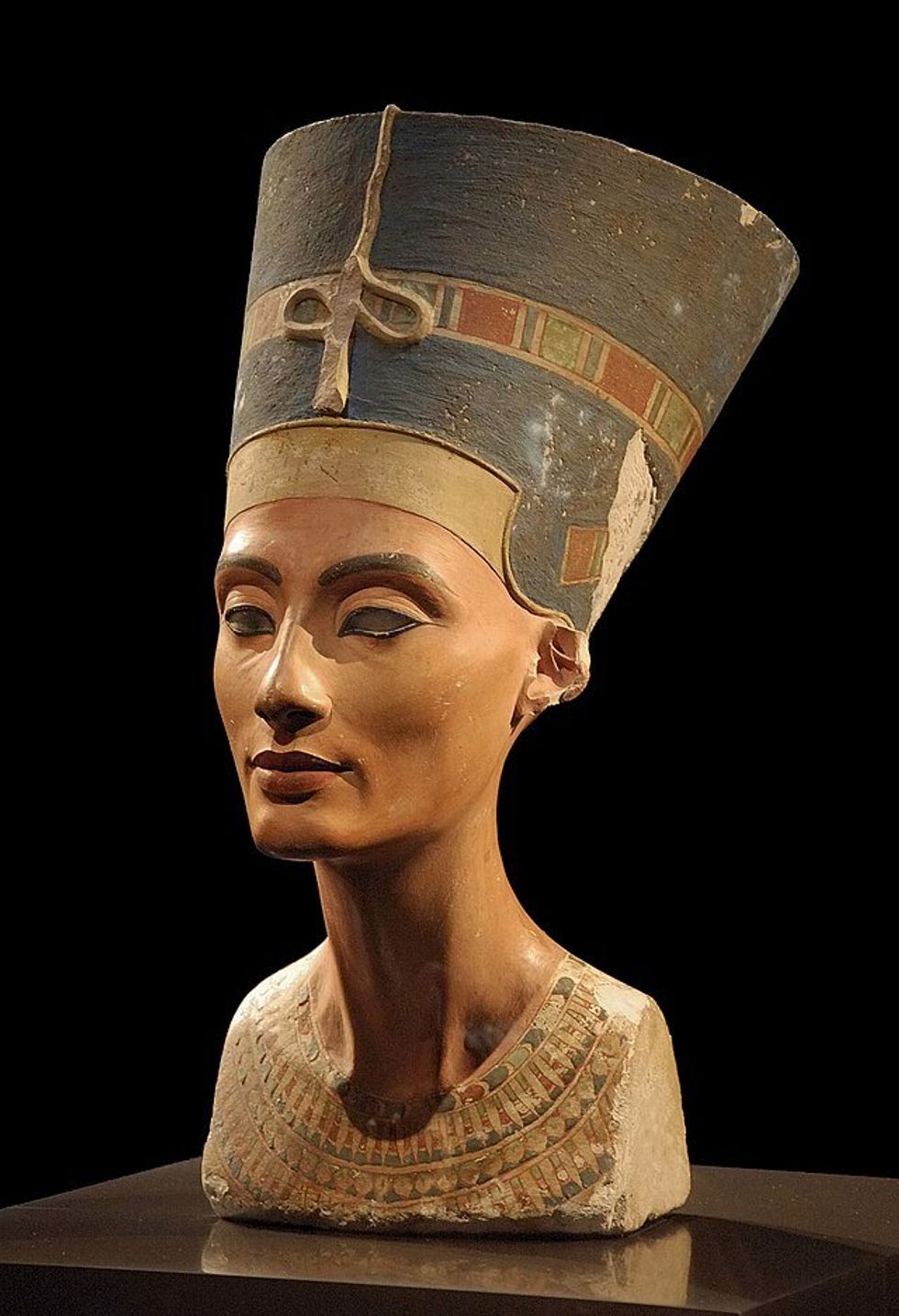 bust of Nefertiti