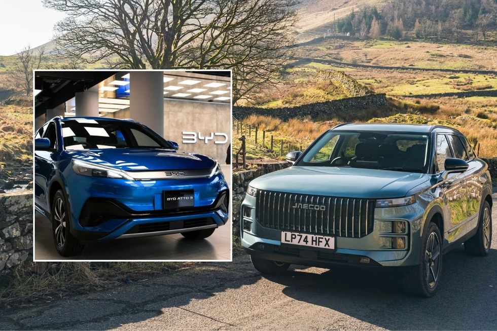 BYD showroom and a Jaecoo 7