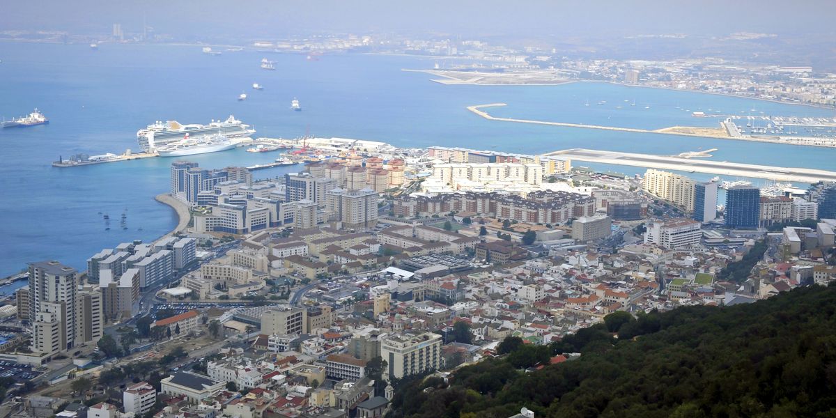 NextImg:Anti-tourist locals fume as British owned cruise ship carrying over 6,000 passengers docks in Spanish city