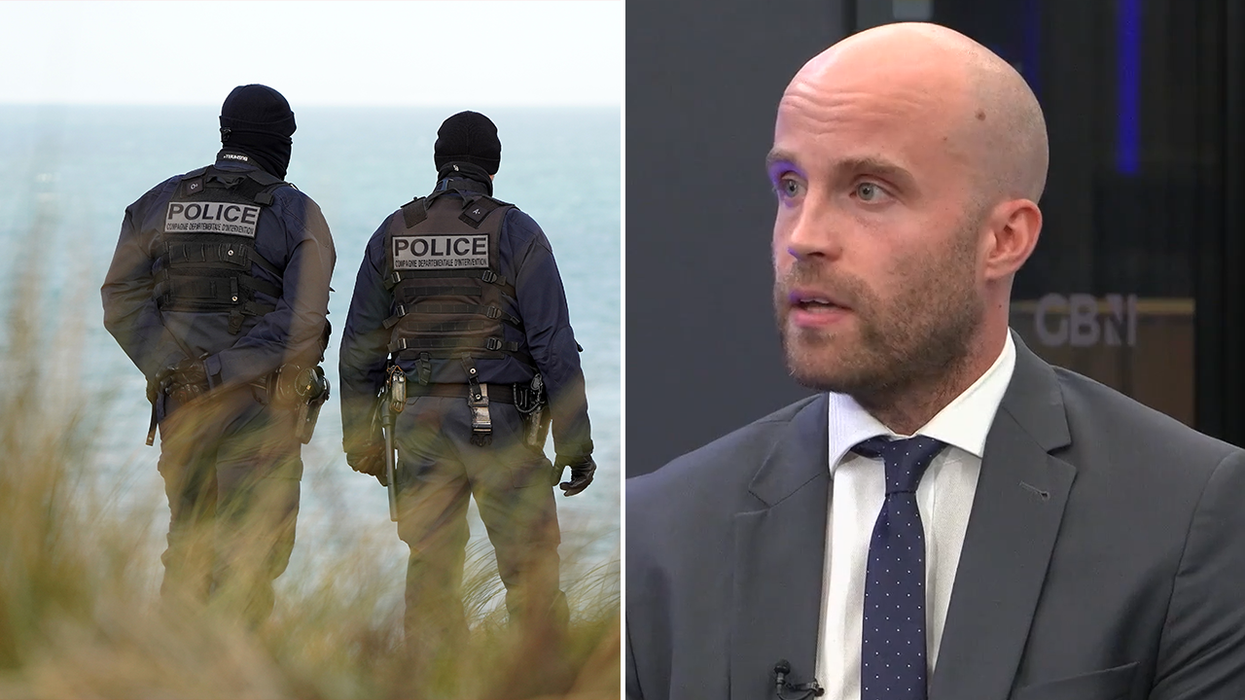Calais border police