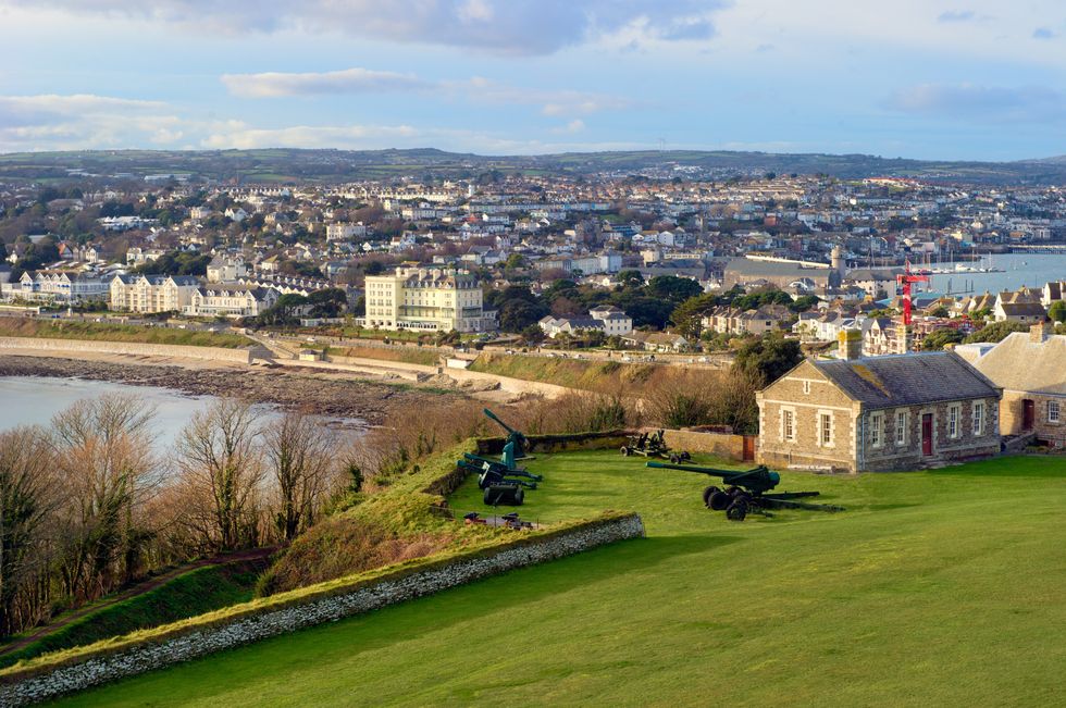 Callie\u2019s Cottage, Pendennis Castle, Cornwall