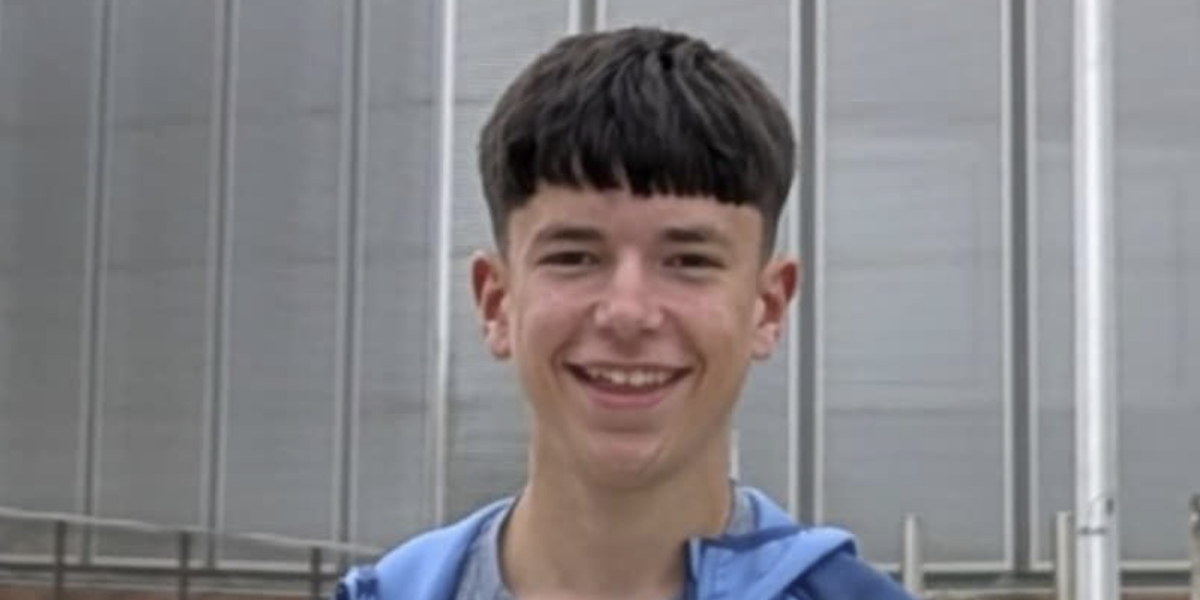 NextImg:Good Samaritan teen rushed to help elderly neighbour after finding him unconscious: 'Putting his faith into practice'