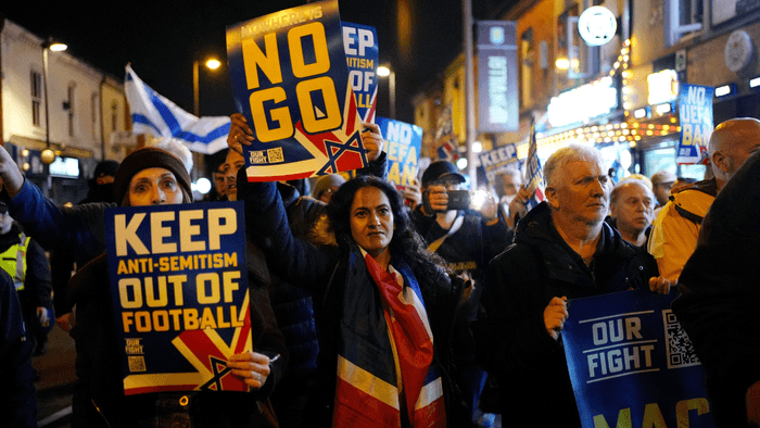 Campaign against antisemitism protesters