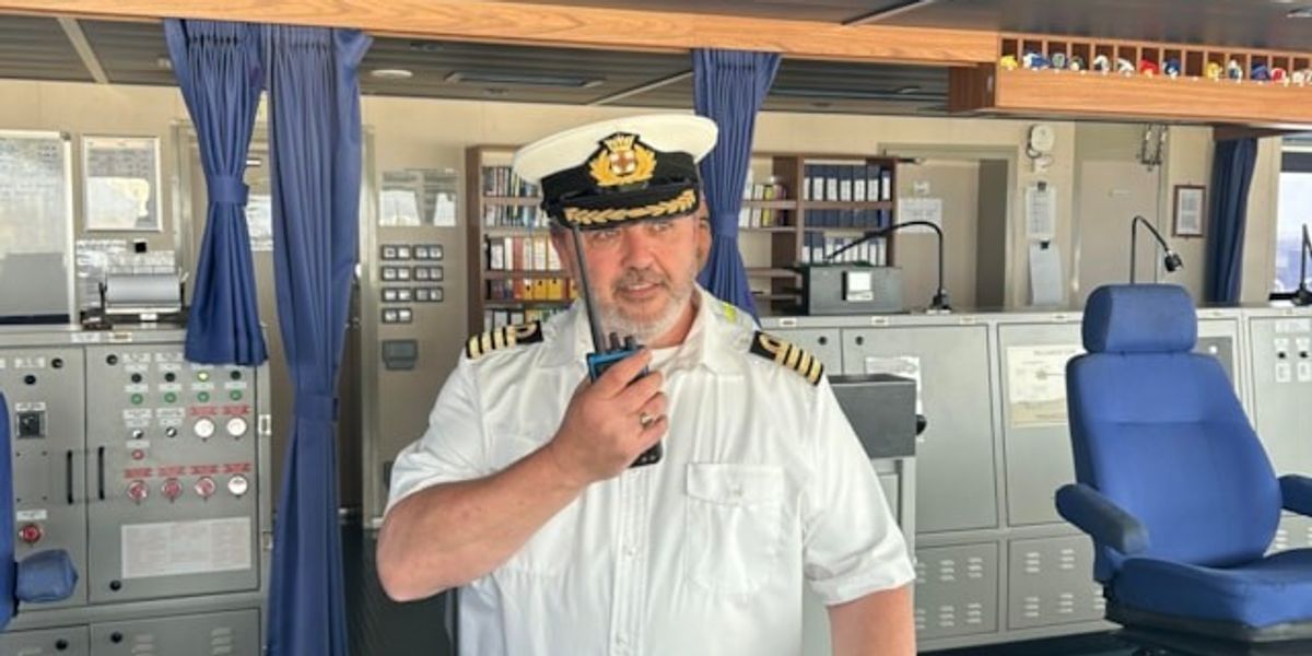 NextImg:Heroic British captain receives prestigious medal after saving 89 lives at sea