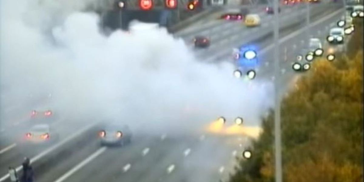 NextImg:M25 traffic: Drivers face 90-minute delays after major vehicle fire shuts motorway near Heathrow Airport