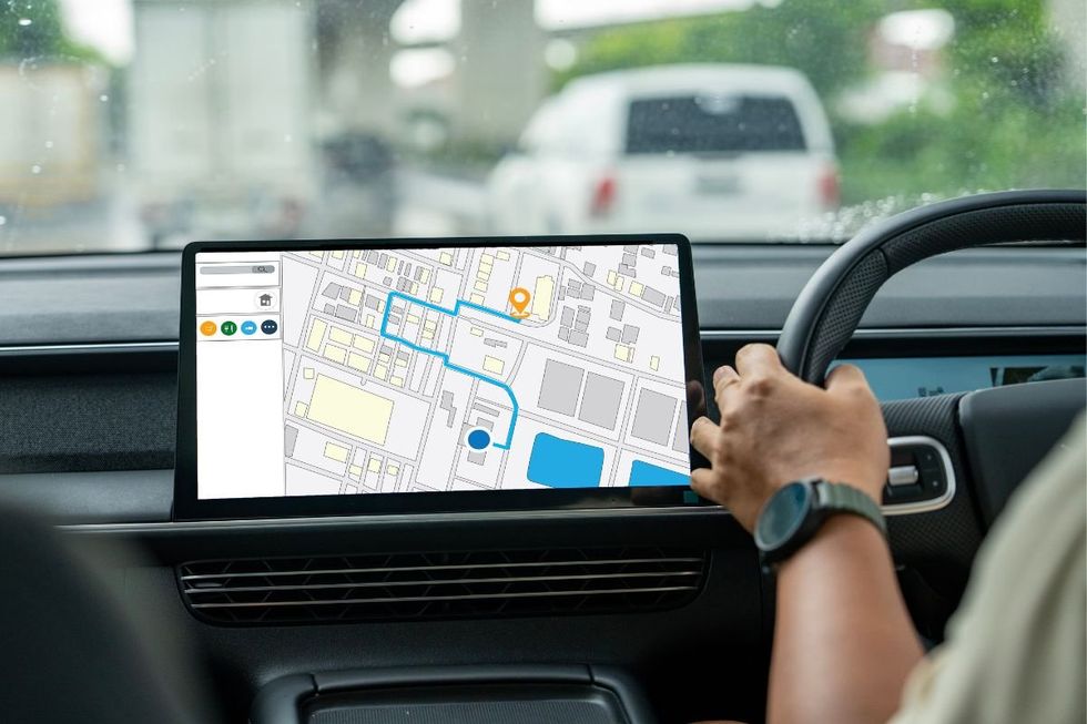 Car infotainment screen