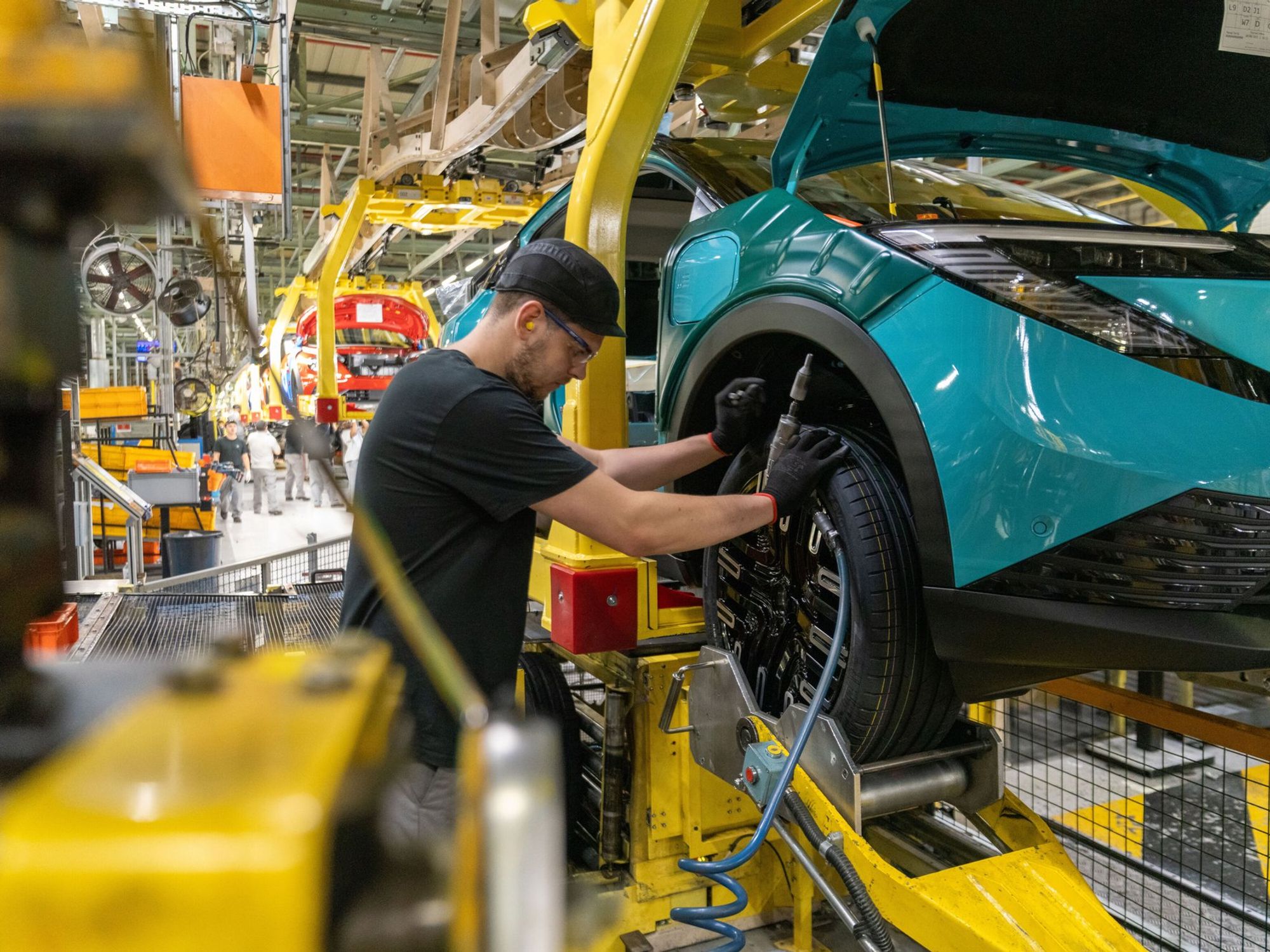 Car production of the new Nissan Leaf