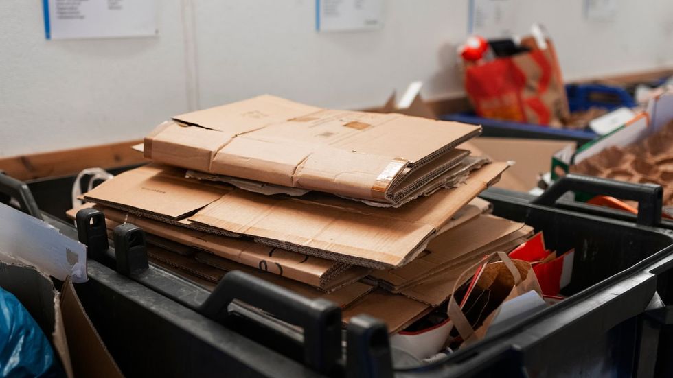 Cardboard recycling