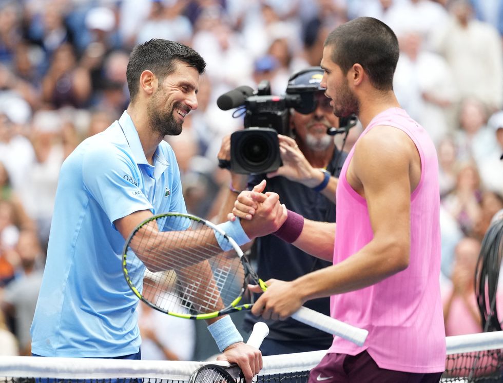 Carlos Alcaraz did not let Novak Djokovic into the match despite a testing second set
