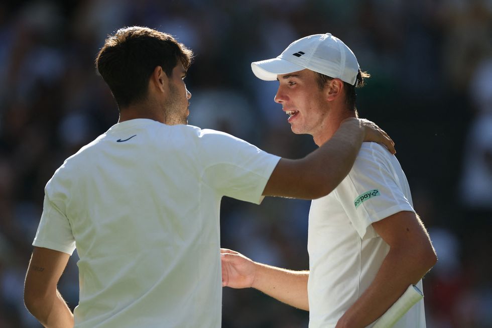 Carlos Alcaraz, Oliver Tarvet