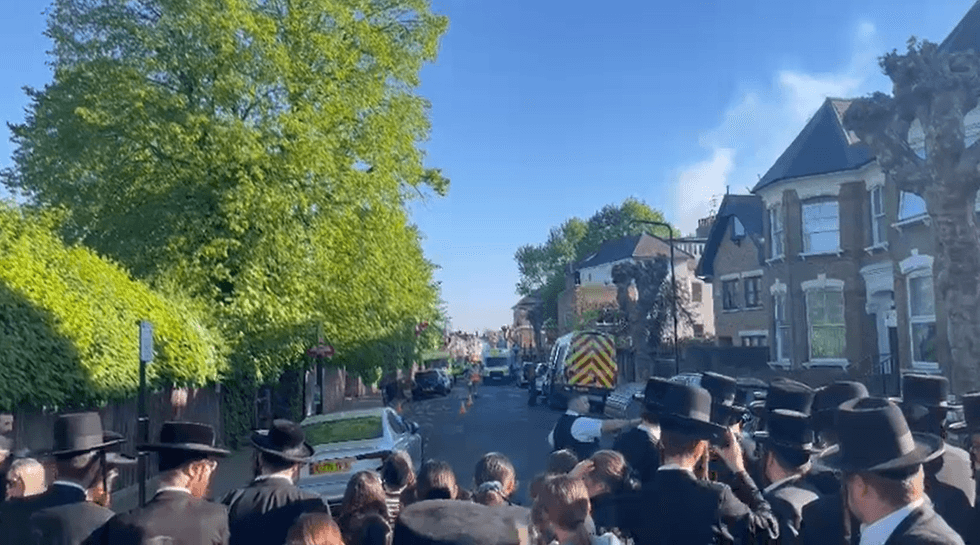 Cazenove road