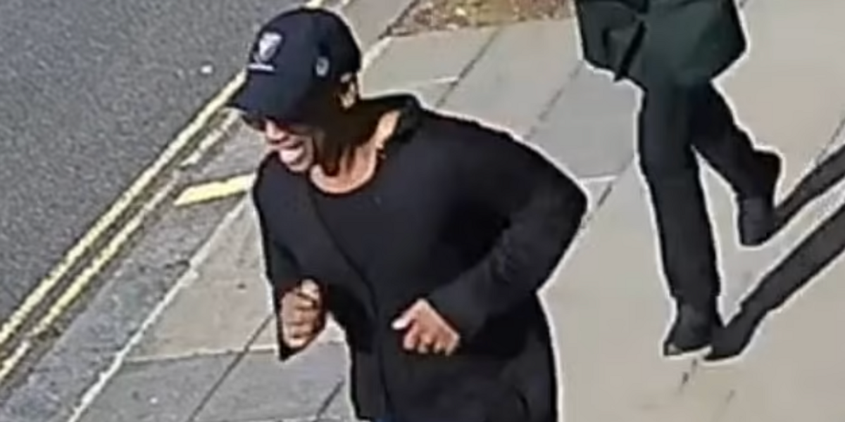NextImg:Dad and toddler, 3, rushed to hospital after being pushed to ground in 'unprovoked' attack