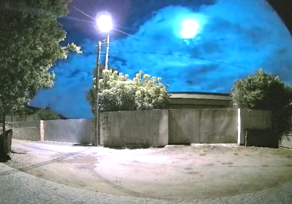 CCTV recording of blue shooting star