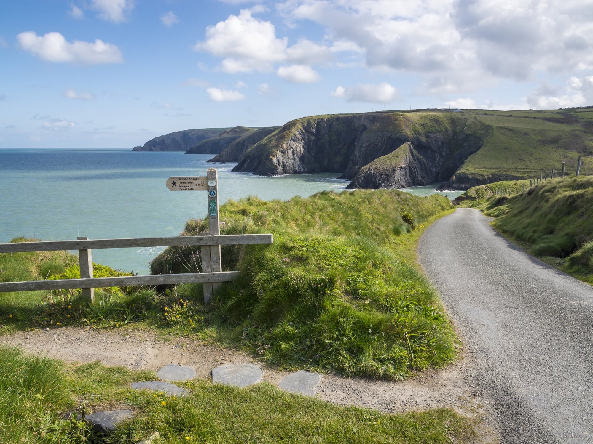 Ceibwr Bay