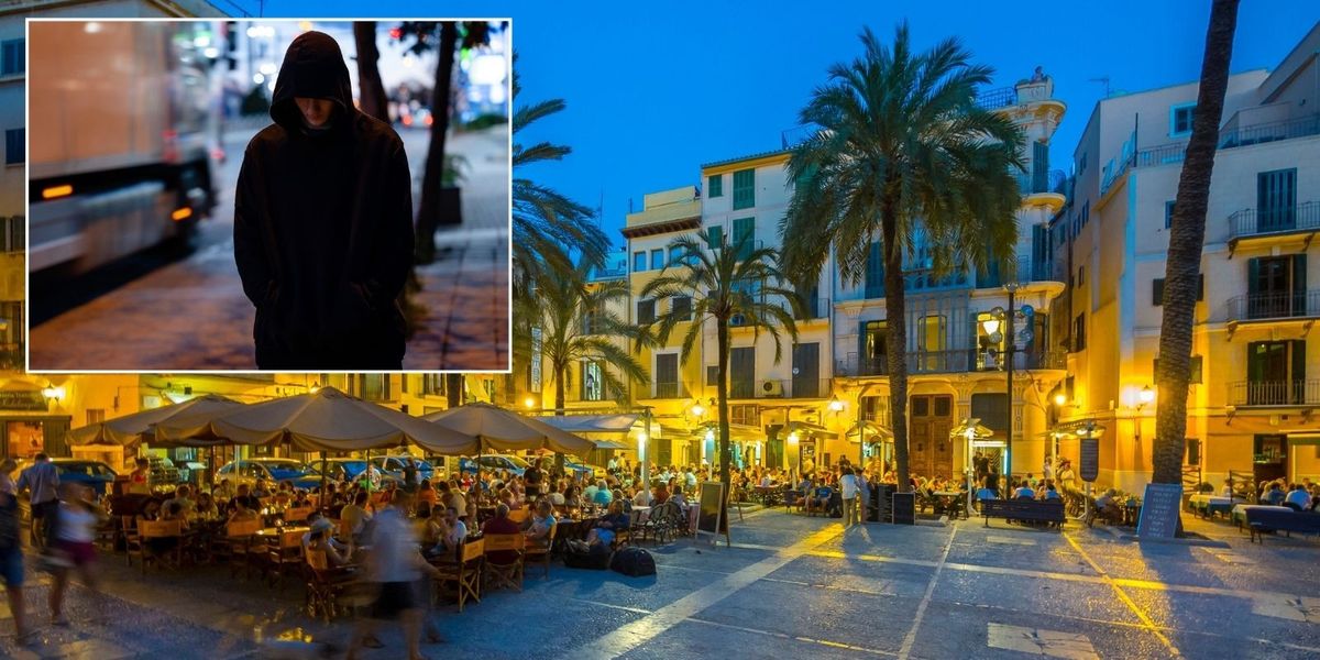 NextImg:British tourist in Spain mugged twice in ONE night by two separate groups of migrants