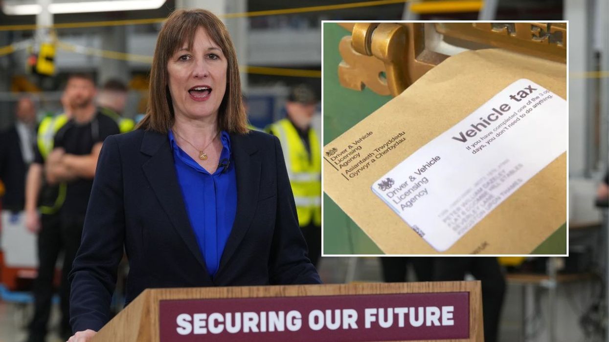 JK Rowling rubs salt in wounds of outraged critics with 8 word post and JK Rowling rubs salt in wounds of outraged critics with 8 word post and