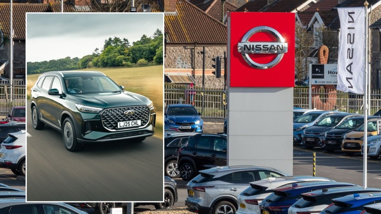 Chery Tiggo 8 and a Nissan dealership