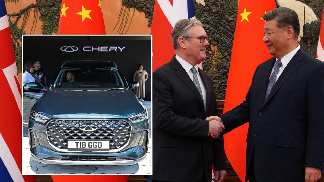Chery Tiggo 8 and Prime Minister Keir Starmer meeting Chinese President Xi Jinping