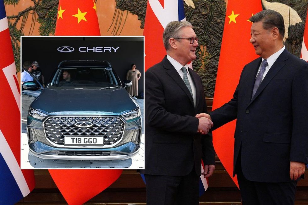 Chery Tiggo 8 and Prime Minister Keir Starmer meeting Chinese President Xi Jinping