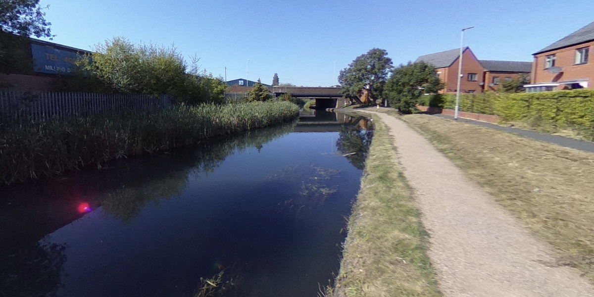 NextImg:Child dies after being pulled from canal