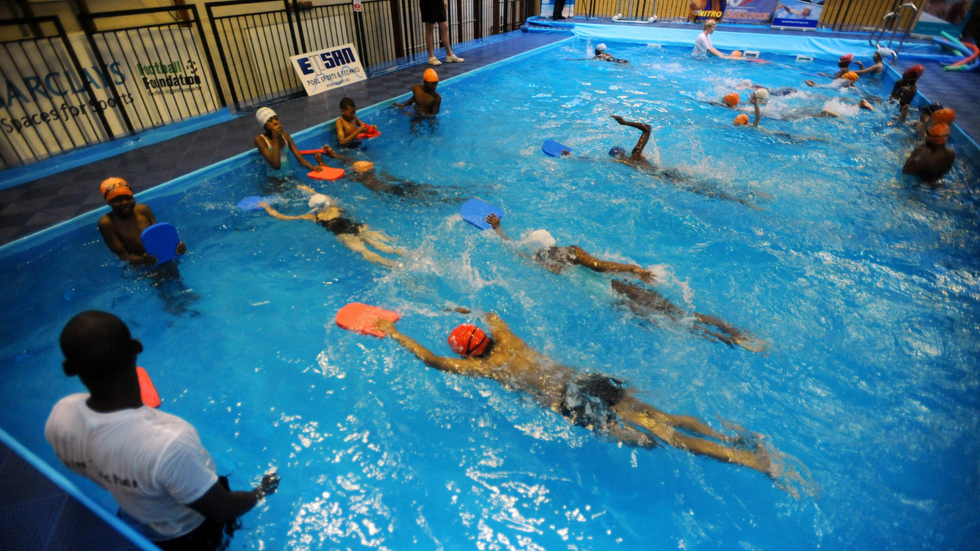 Children's swimming lesson