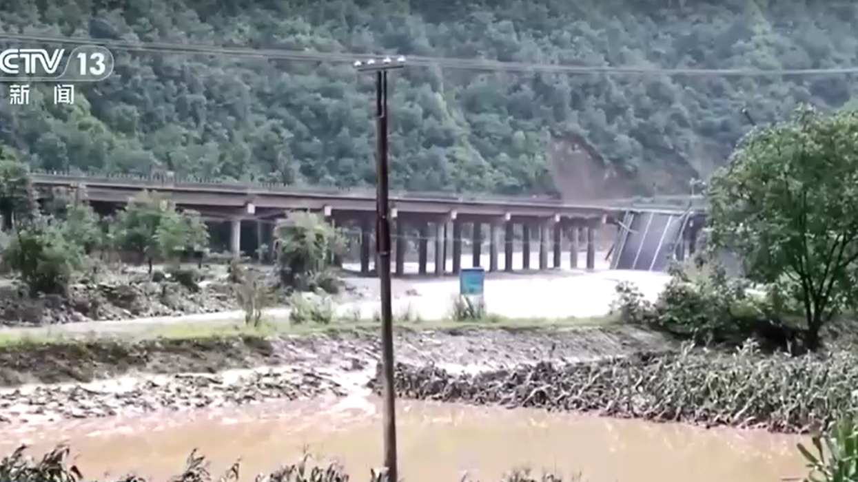 China bridge collapse