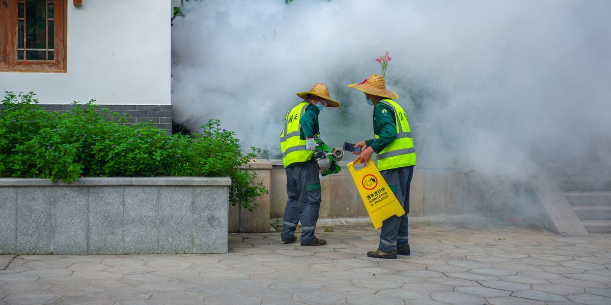 NextImg:China passes 10,000 cases of 'agonising' virus as country faces down 'largest outbreak ever'