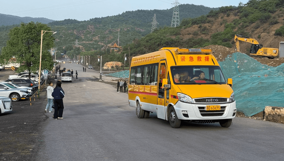 Chinese ambulance