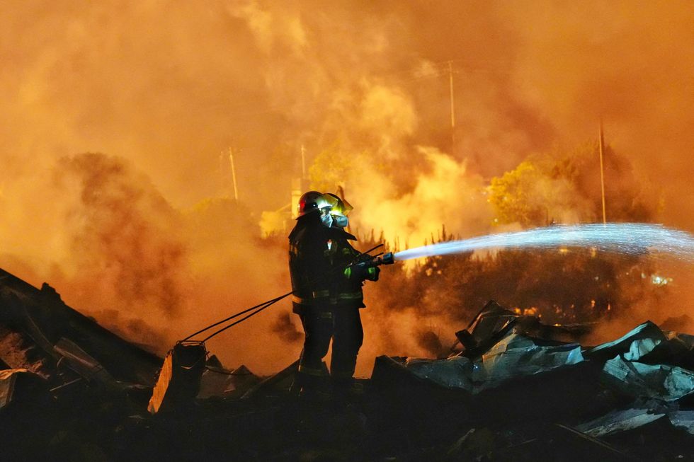 Chinese firefighters