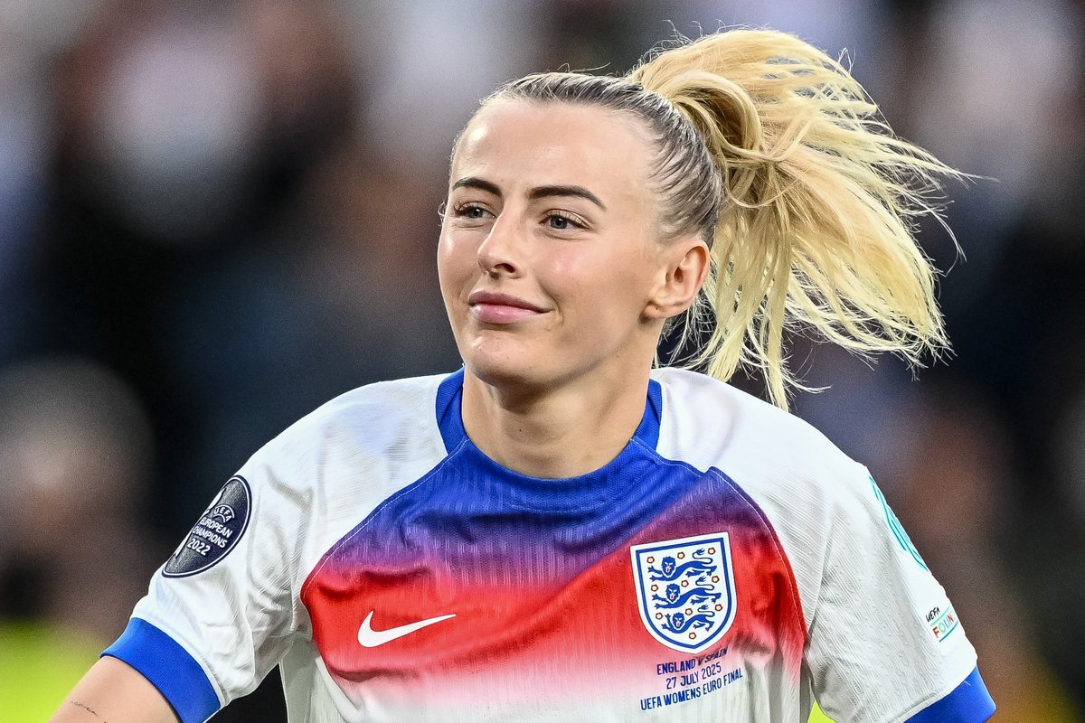 Chloe Kelly England Spain Euro 2025 final