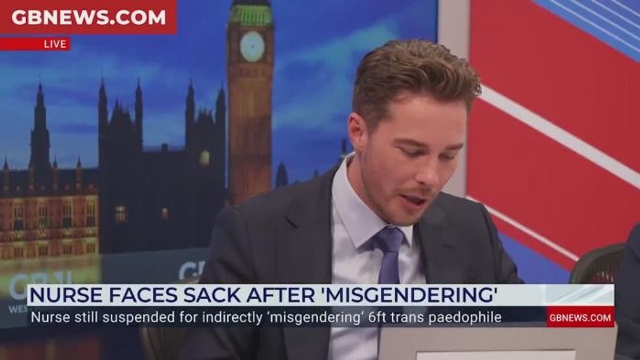 Non-binary teacher wants primary school pupils to call them 'Mx'