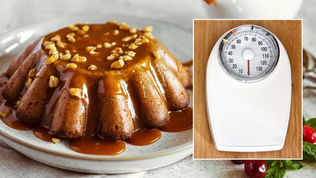 CHRISTMAS DESSERT AND SCALES