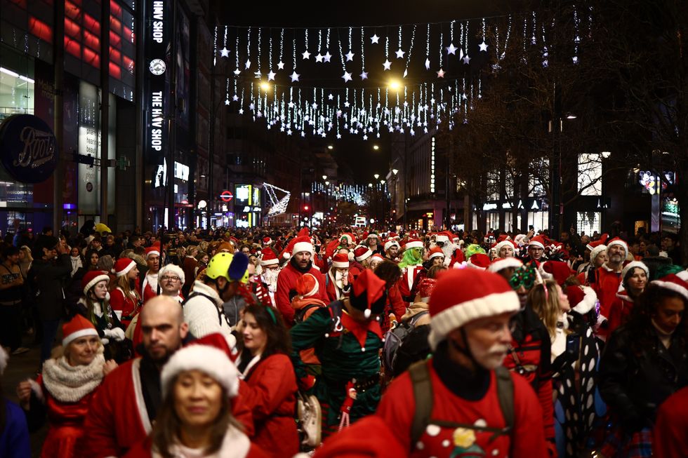 Christmas shoppers on Oxford Street