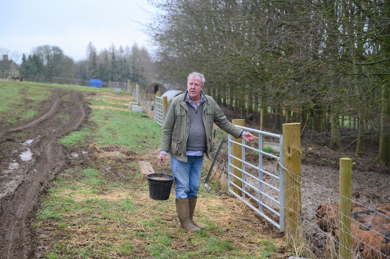 Jeremy Clarkson blasts 'Left-leaning lunatics' as he makes stance clear on government's plans to make countryside 'less white'
