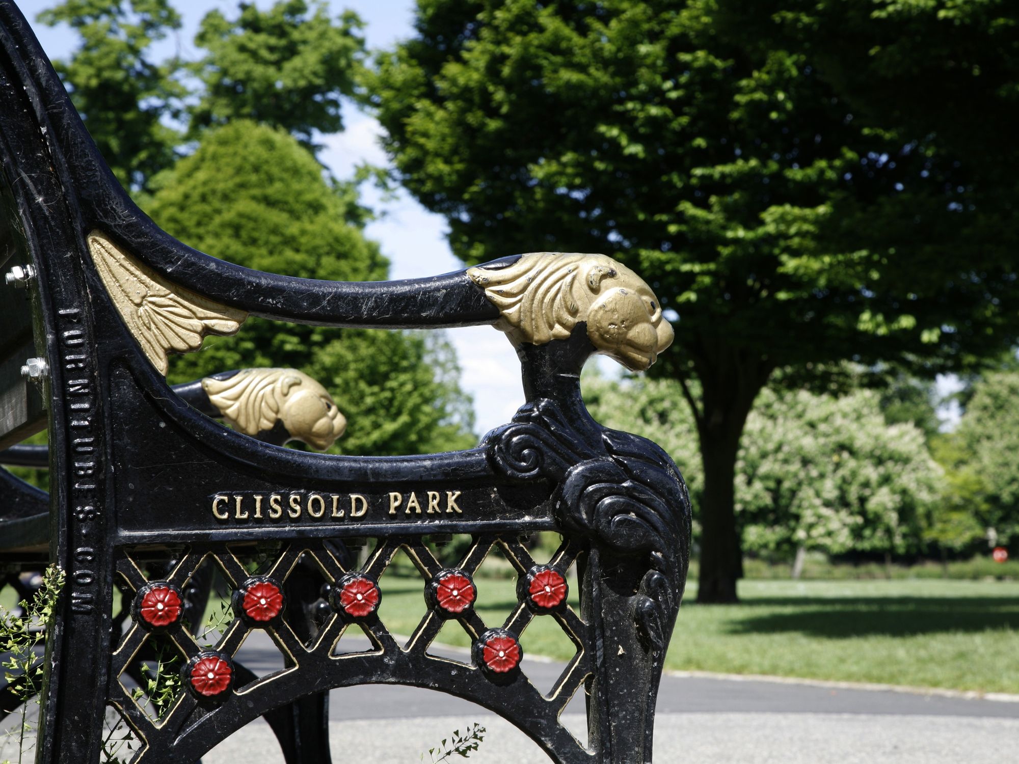 Clissold Park