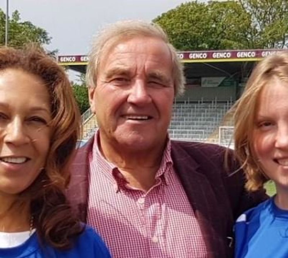 Clive Emson