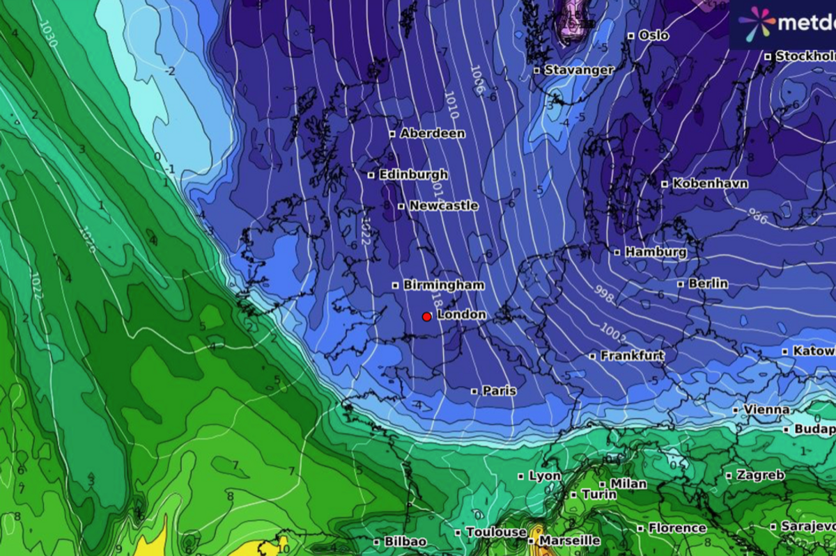 ​Cold air sweeps the UK