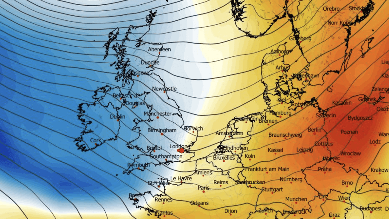 Summer-like sunshine to sweep across Britain this weekend ahead of chilly U-turn