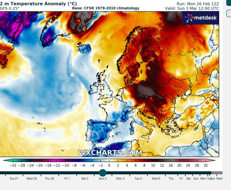 Colder flow arrives from the north