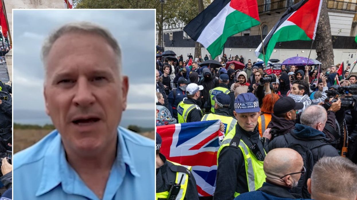 Colonel Richard Kemp and protest outside the Cenotaph