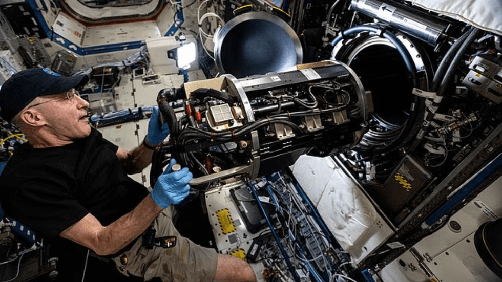 Combustion Integrated Rack