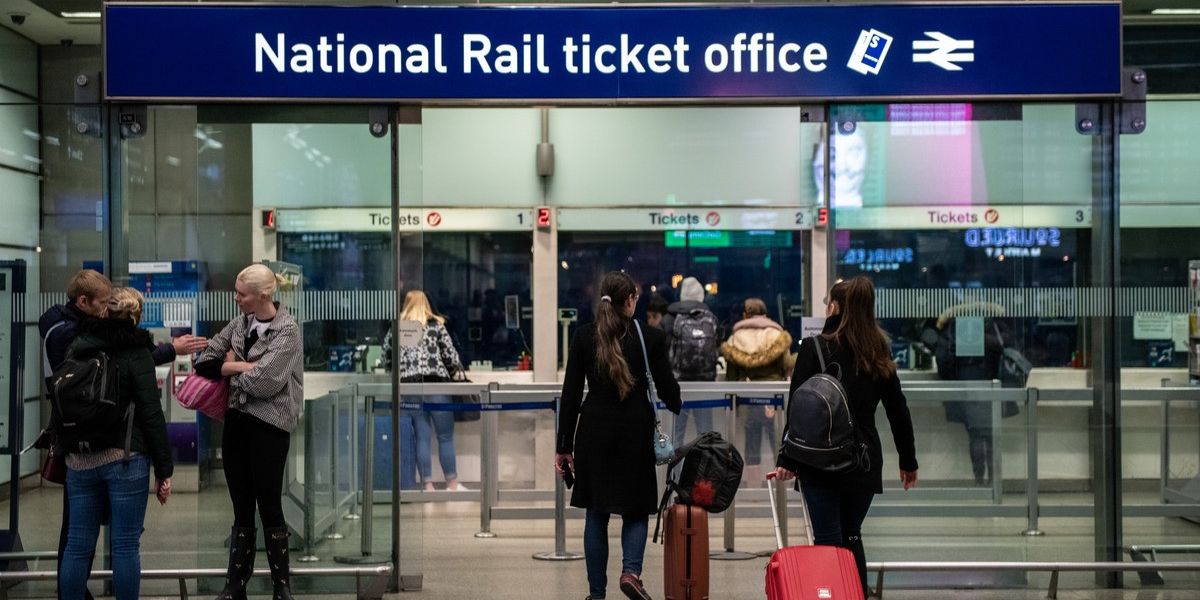 NextImg:Cash payments SAVED! Rail ticket offices set to remain open in major U-turn