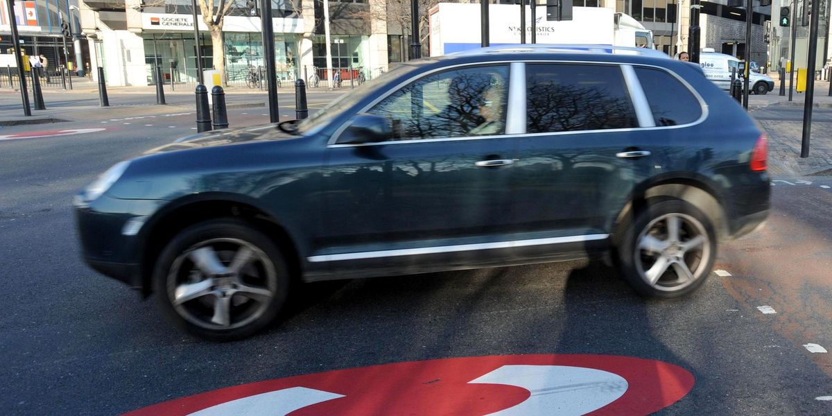 Labour slams £5 daily congestion charge coming in next month as thousands face new ‘driving habits’ Labour slams £5 daily congestion charge coming in next month as thousands face new ‘driving habits’