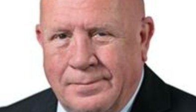 Conservative councillor Dave Arnott, of the Royton North ward, proposed the motion