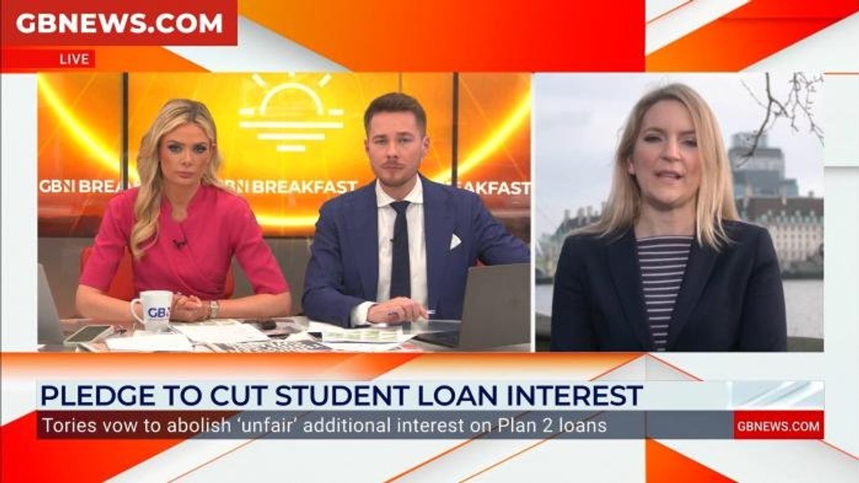 Romanians claiming record number of student loans in ‘widespread fraud’